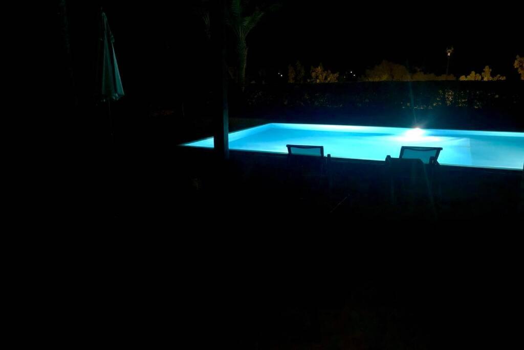 With 5 Bedrooms & 4 Bathrooms - Private Heated Pool Vilă Hurghada